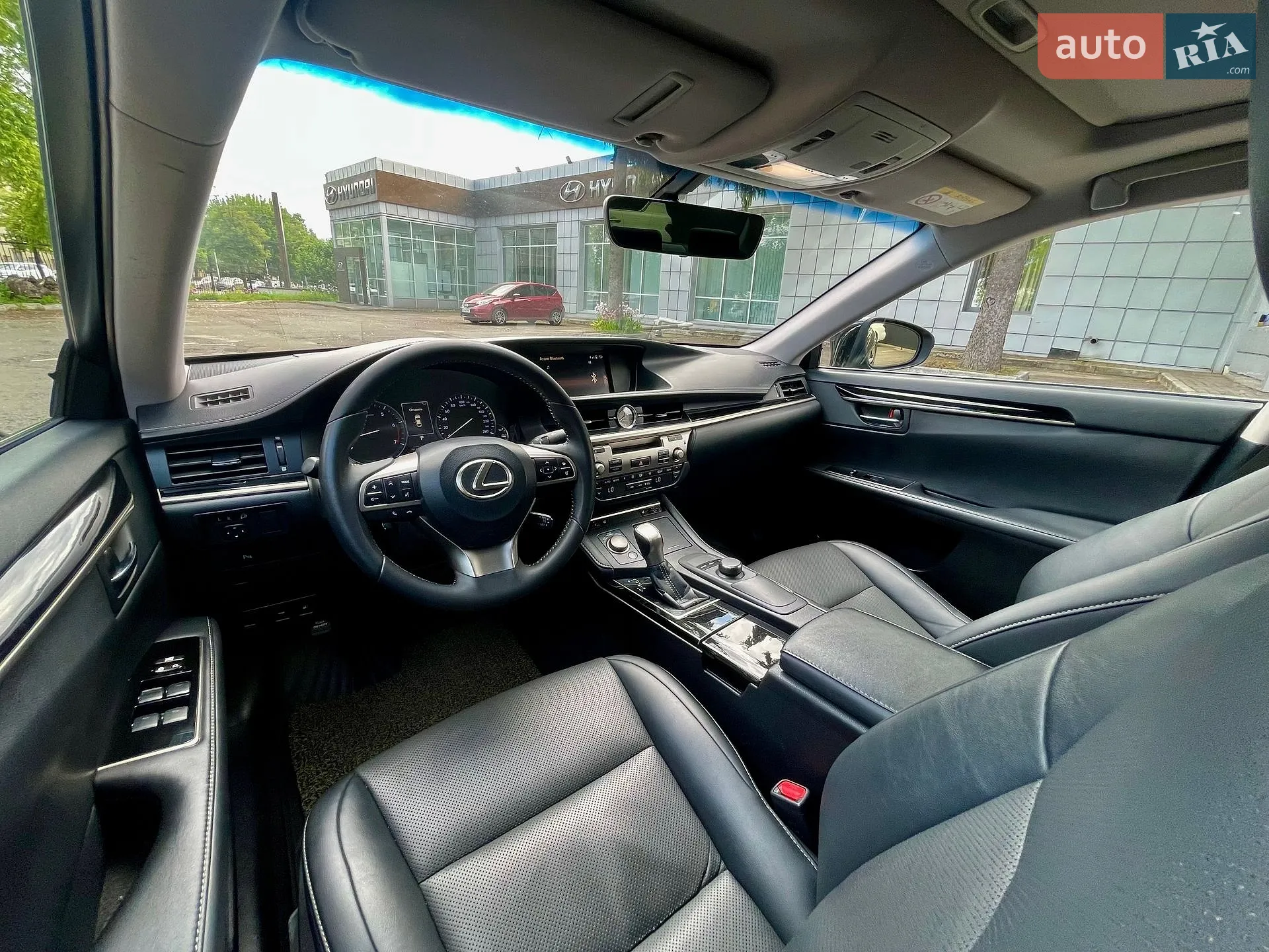 2016 Lexus ES - мініатюра 16