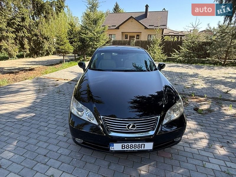 Седан Lexus ES 2008 в Виннице