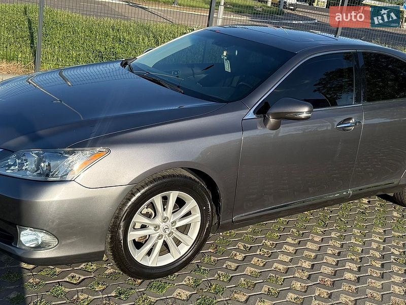 Седан Lexus ES 2012 в Одессе