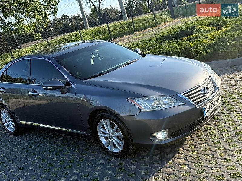 Седан Lexus ES 2012 в Одессе
