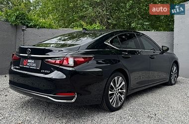 Седан Lexus ES 2020 в Києві