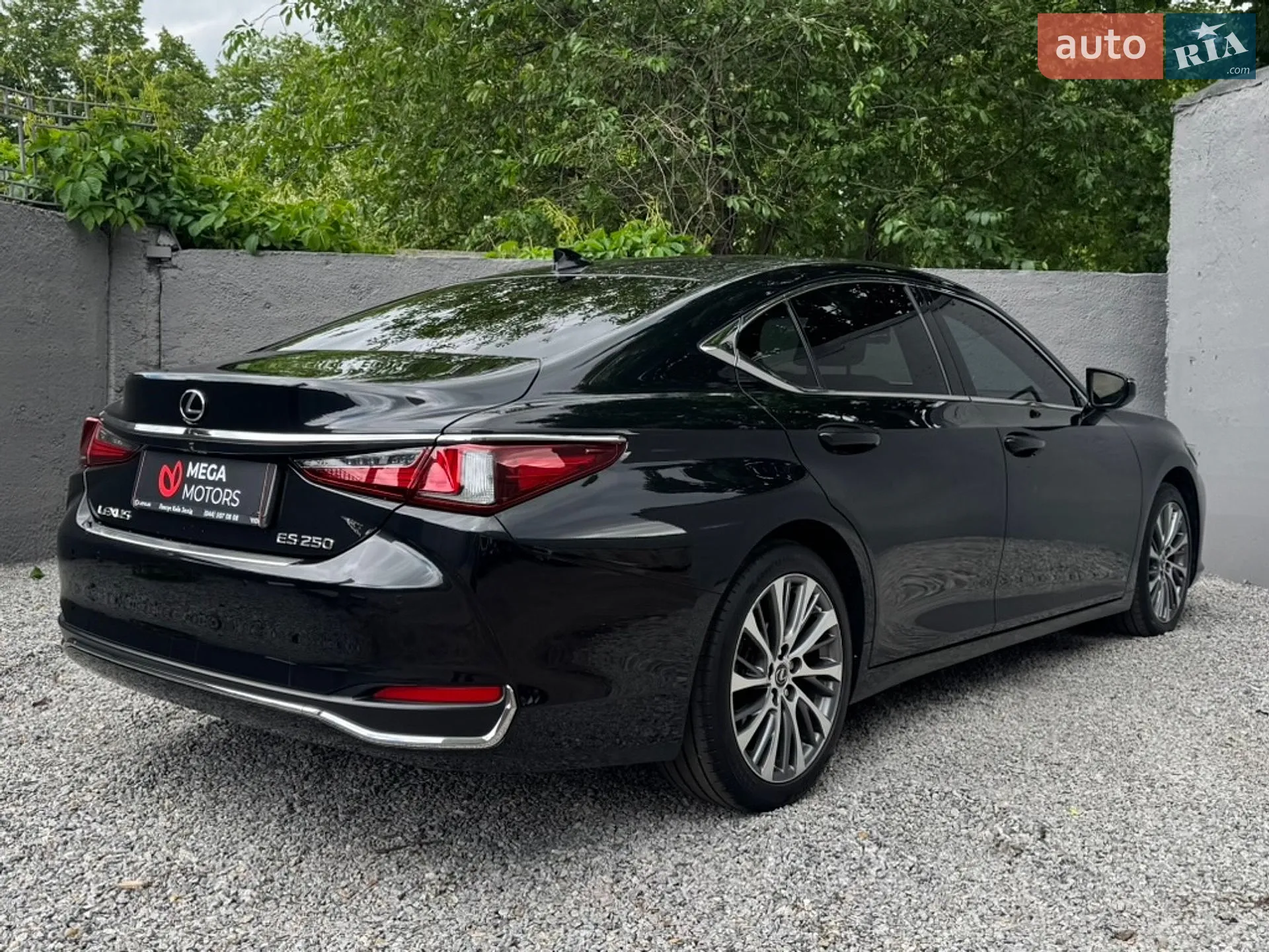 2020 Lexus ES - мініатюра 4
