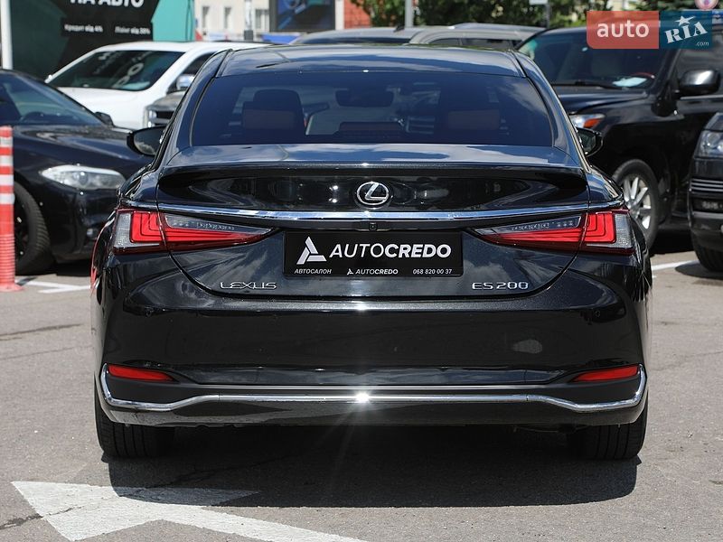 Седан Lexus ES 2022 в Харкові