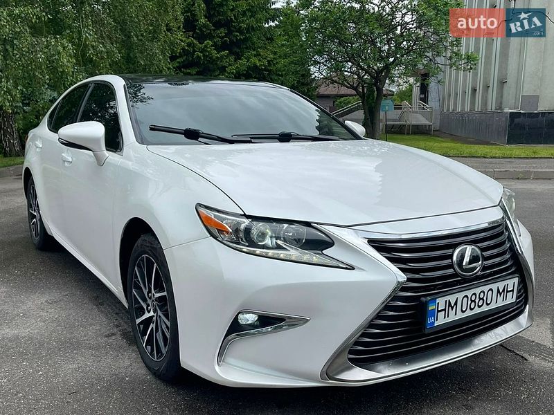 Седан Lexus ES 2016 в Сумах