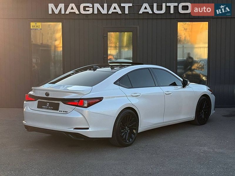 Седан Lexus ES 2019 в Одессе