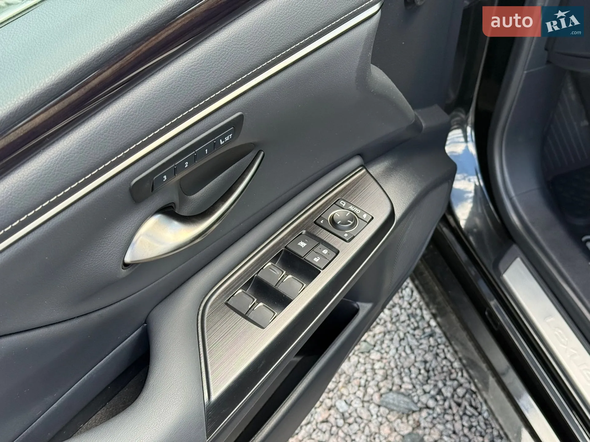 2021 Lexus ES - мініатюра 15