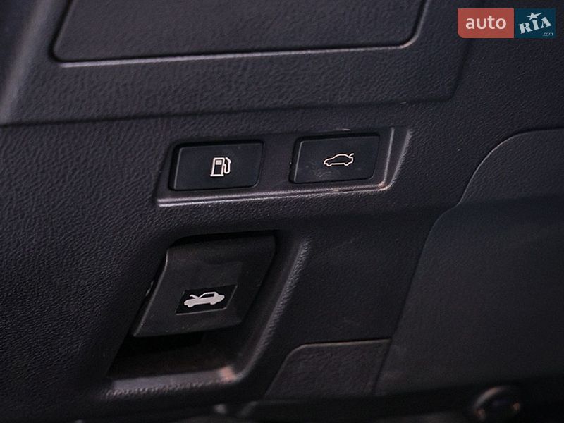 Седан Lexus ES 2024 в Одессе