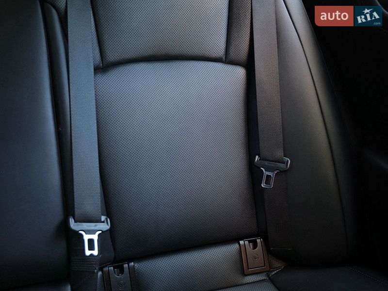 Седан Lexus ES 2024 в Одессе