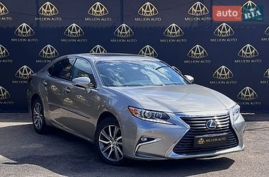 Седан Lexus ES 2018 в Киеве Седан Lexus ES 2018 в Киеве