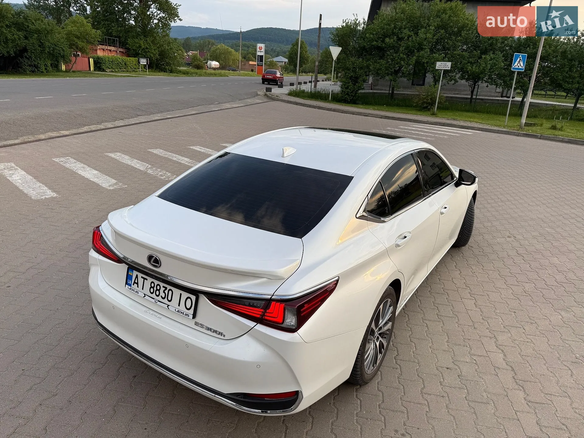 2019 Lexus ES - мініатюра 15