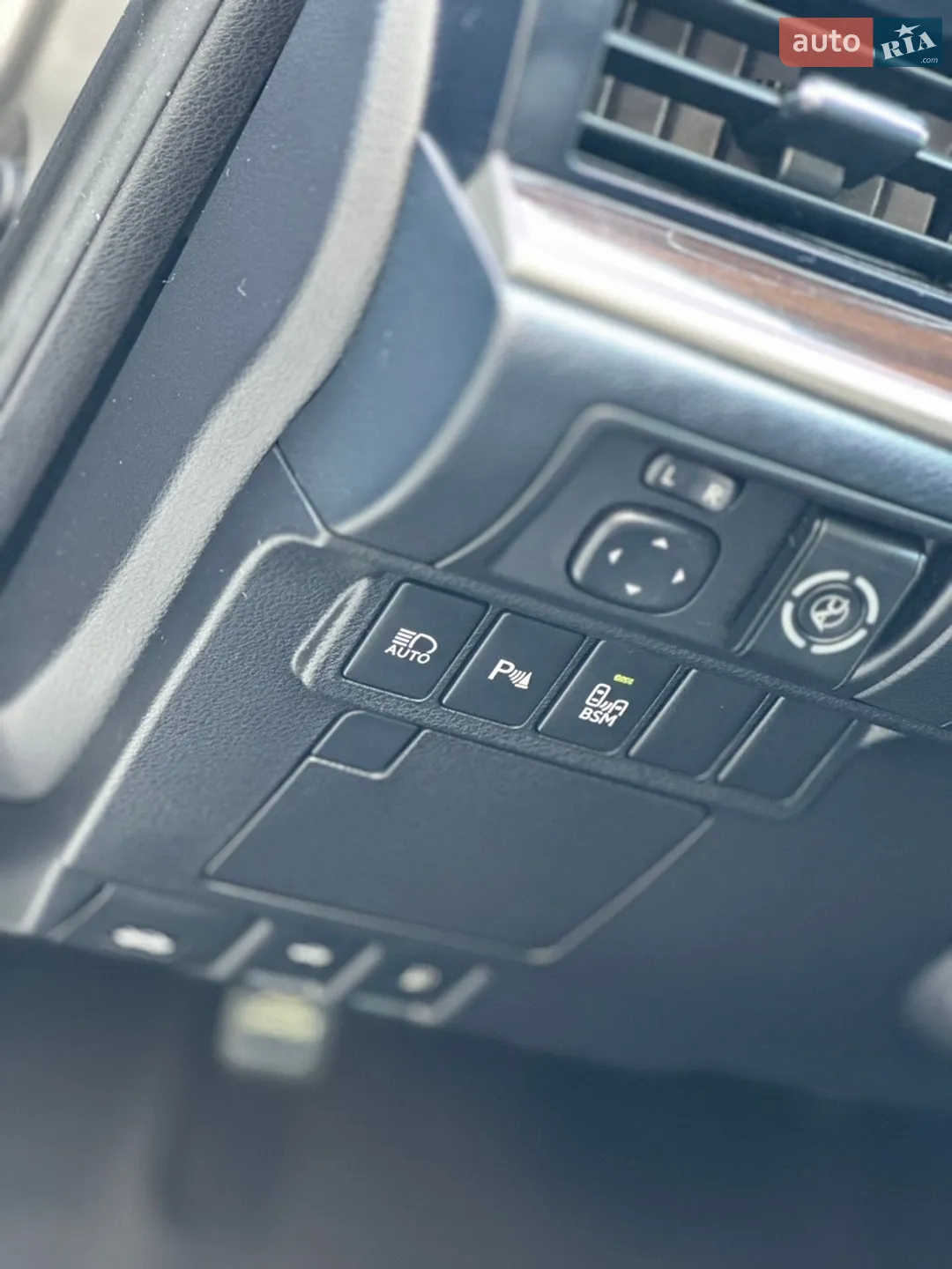 2018 Lexus ES - мініатюра 18
