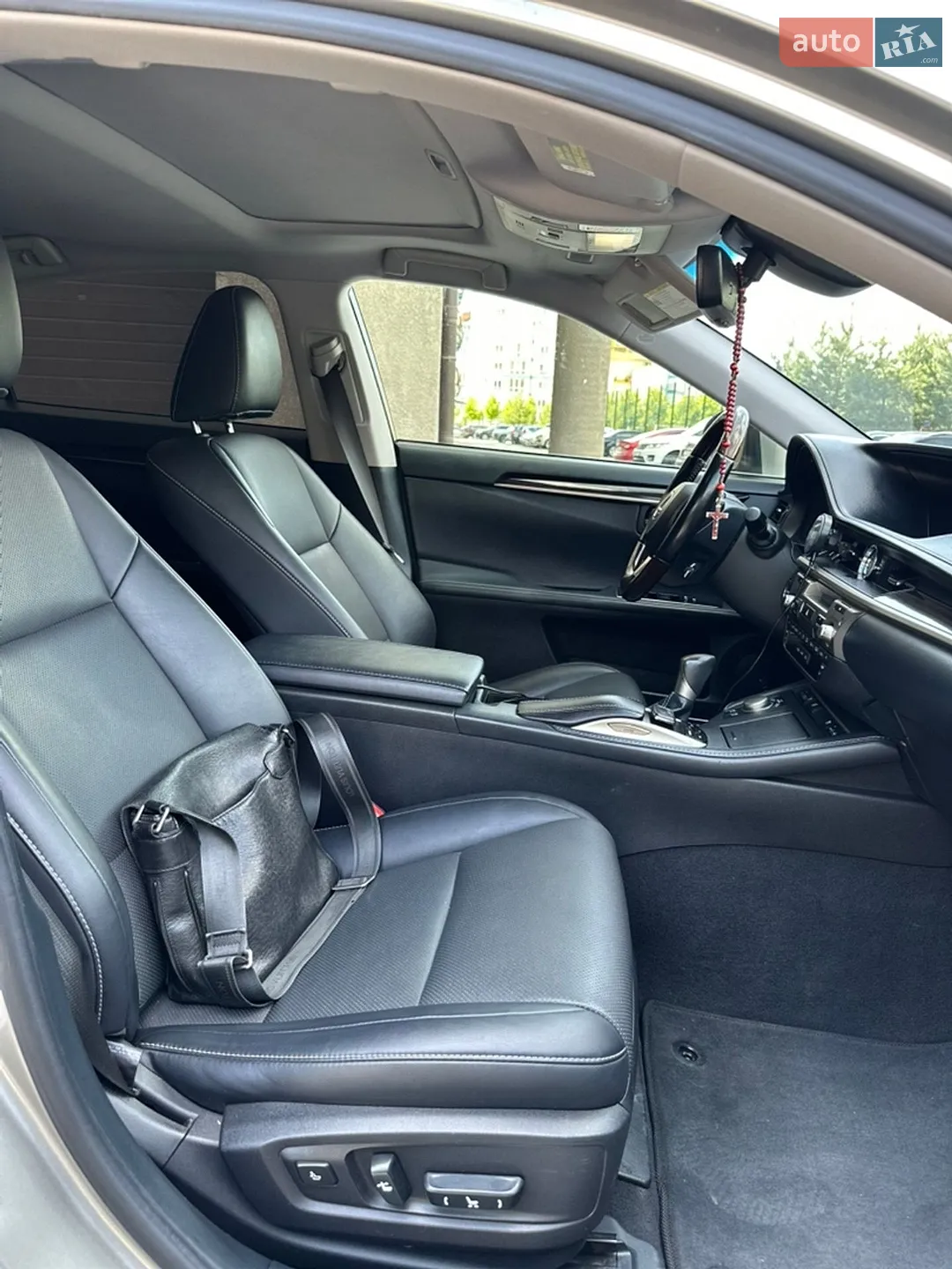 2018 Lexus ES - мініатюра 32