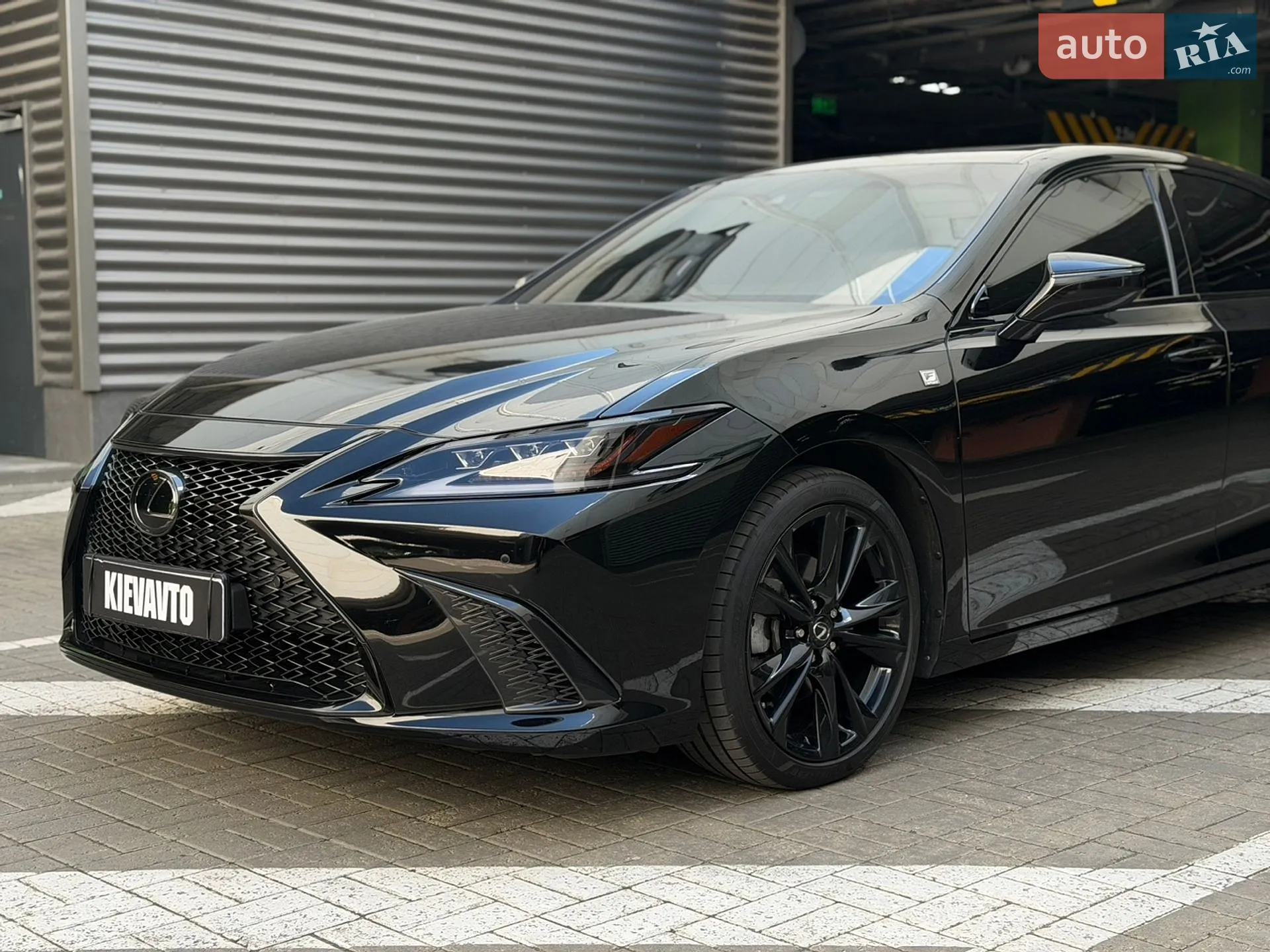 2019 Lexus ES - мініатюра 2