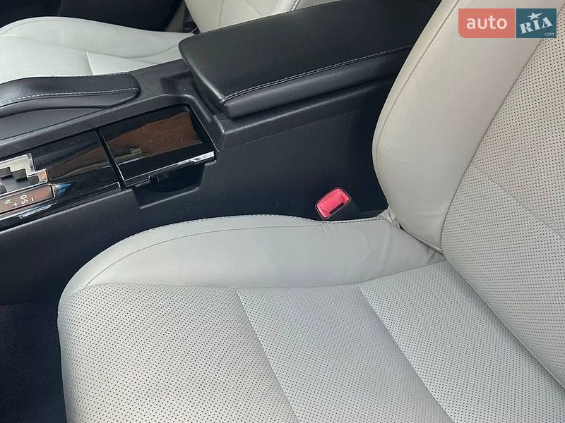 Седан Lexus ES 2013 в Києві фото 11 Седан Lexus ES 2013 в Києві