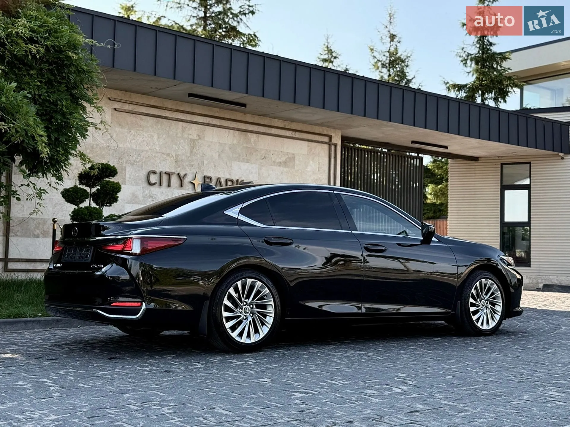 2019 Lexus ES - мініатюра 22