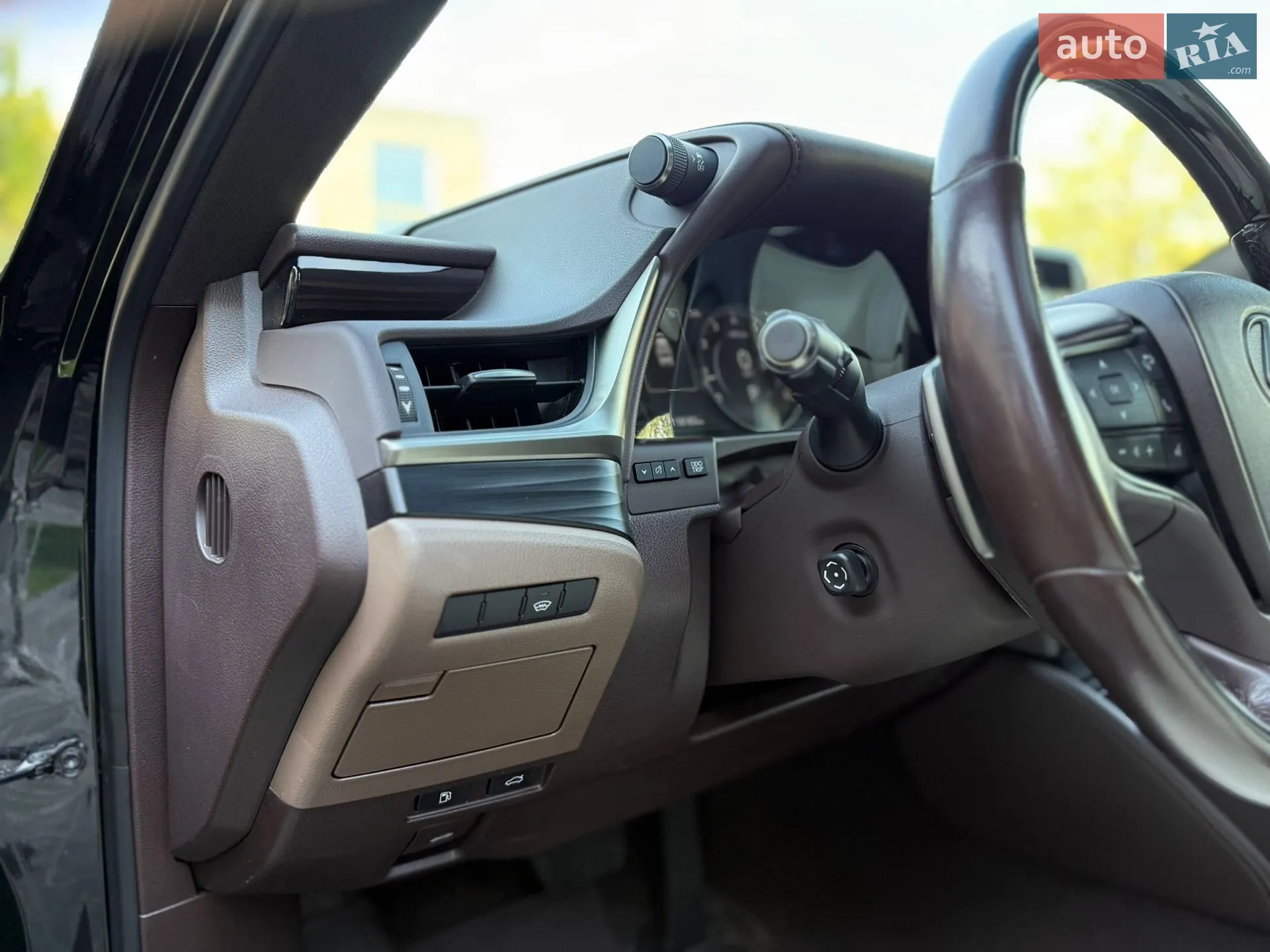 2019 Lexus ES - мініатюра 31