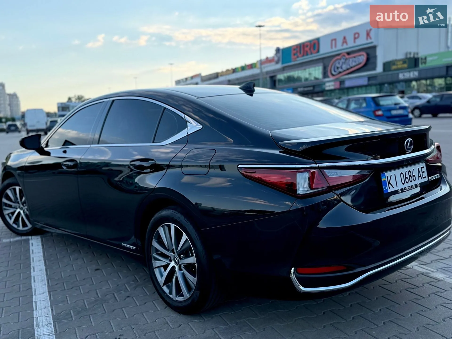 2019 Lexus ES - мініатюра 5