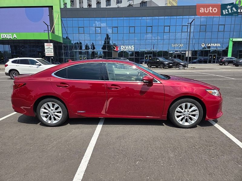 Седан Lexus ES 2014 в Києві фото 3 Седан Lexus ES 2014 в Києві