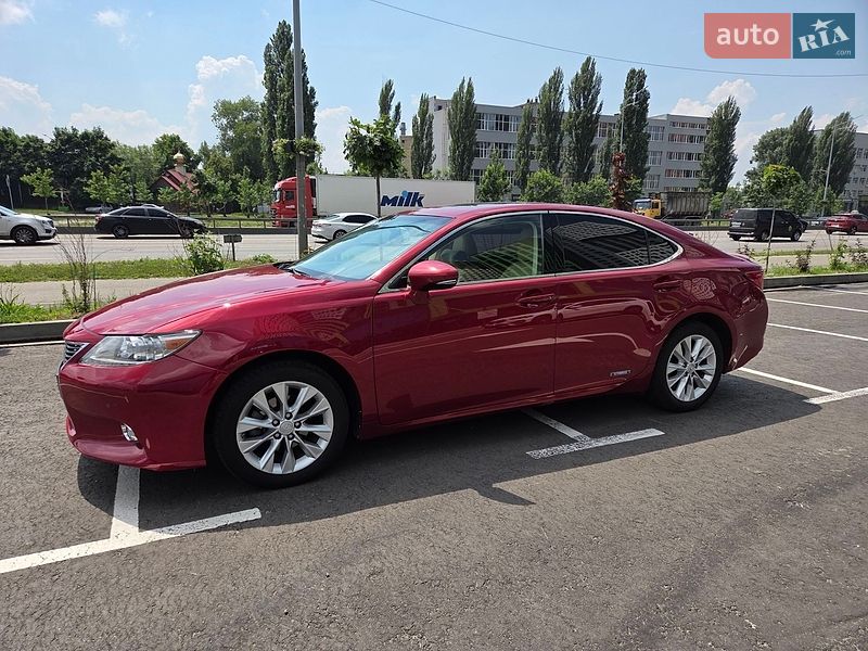 Седан Lexus ES 2014 в Києві фото 8 Седан Lexus ES 2014 в Києві