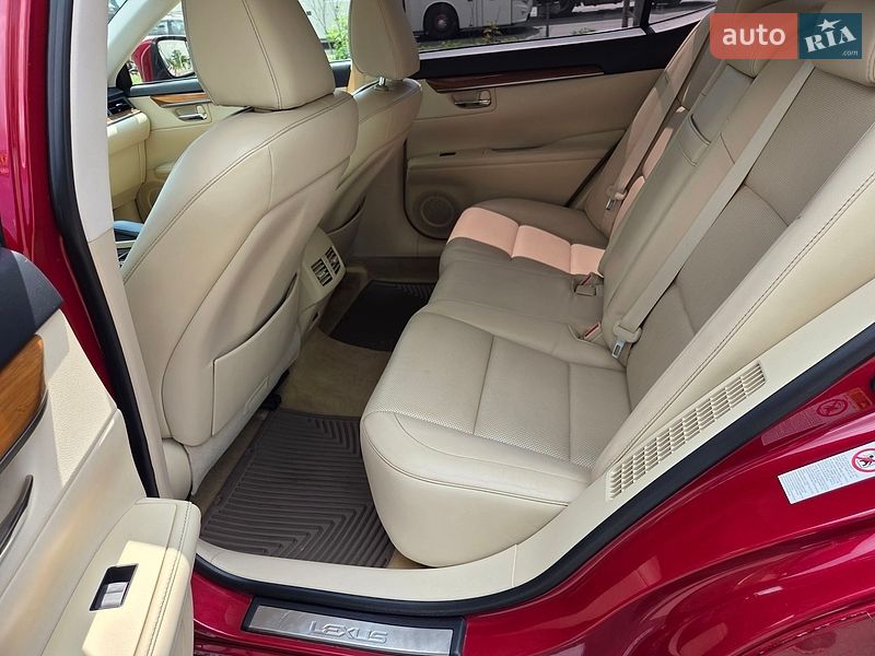 Седан Lexus ES 2014 в Києві фото 38 Седан Lexus ES 2014 в Києві