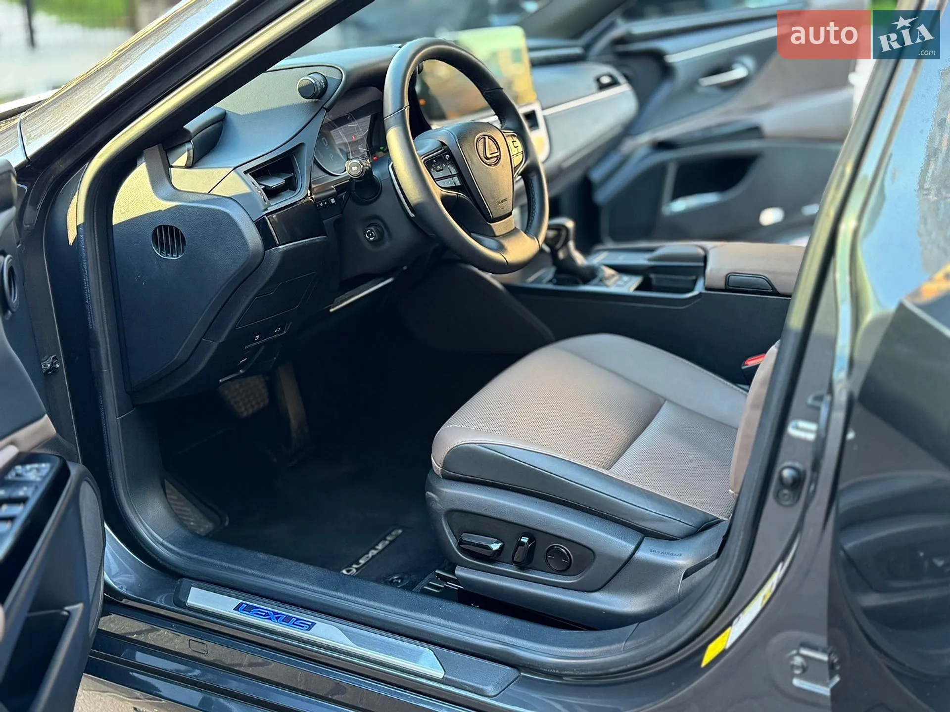 2022 Lexus ES - мініатюра 19