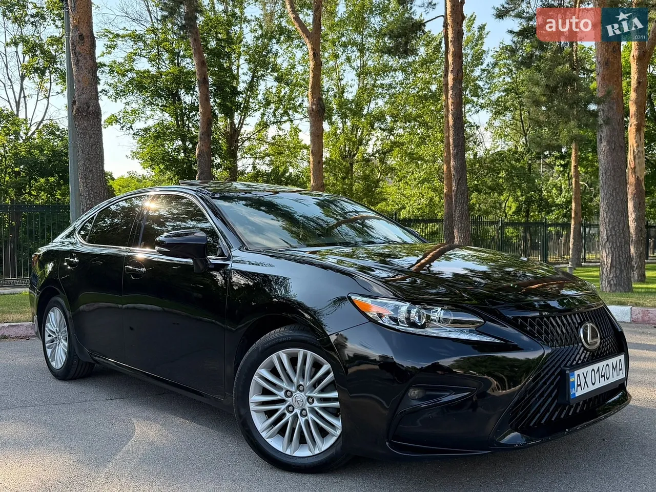 2015 Lexus ES - мініатюра 16