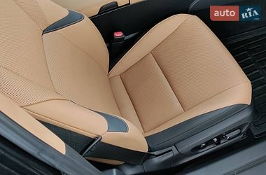 Седан Lexus ES 2023 в Киеве