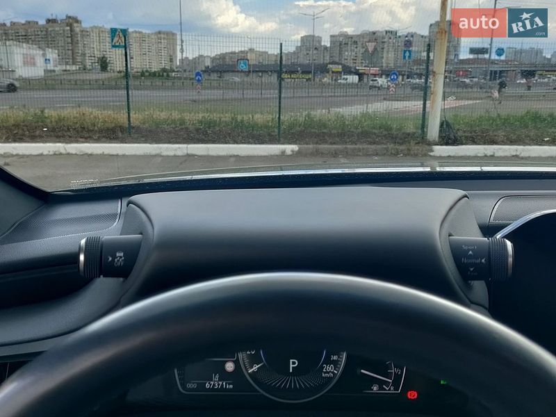 Седан Lexus ES 2023 в Киеве