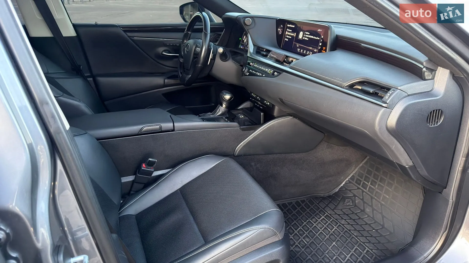 2019 Lexus ES - мініатюра 13