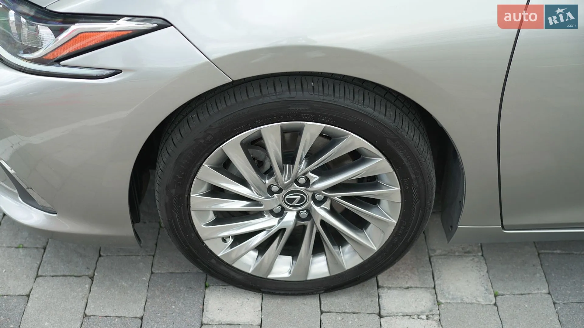 2022 Lexus ES - мініатюра 12