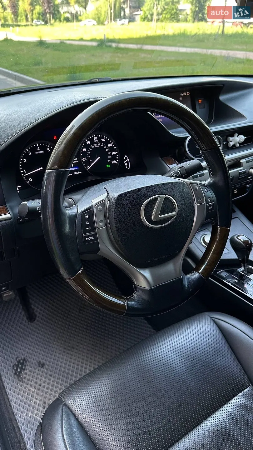 2015 Lexus ES - мініатюра 18