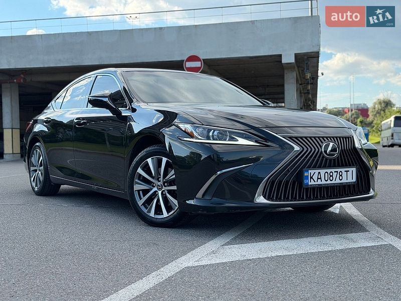 Седан Lexus ES 2019 в Києві