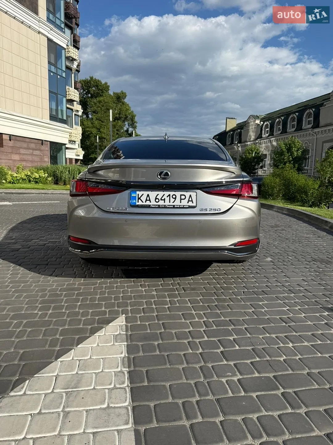 2023 Lexus ES - мініатюра 19