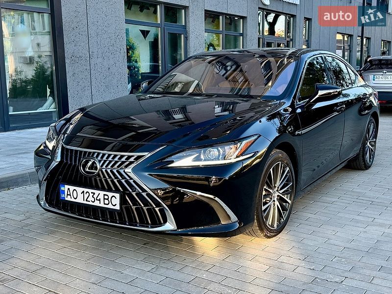Lexus ES 2024