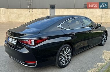 Седан Lexus ES 2020 в Києві