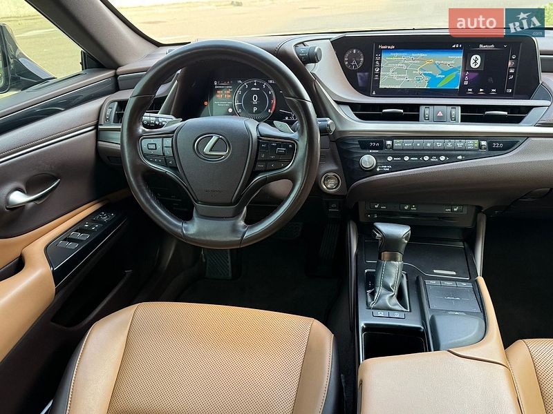 Седан Lexus ES 2020 в Києві