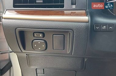 Седан Lexus ES 2014 в Киеве