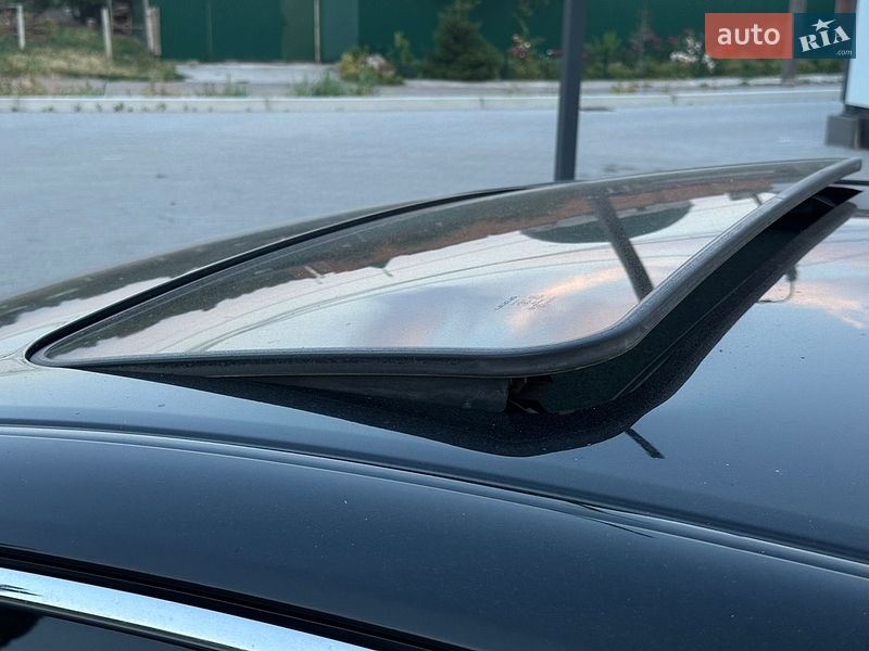 Седан Lexus ES 2014 в Кропивницькому