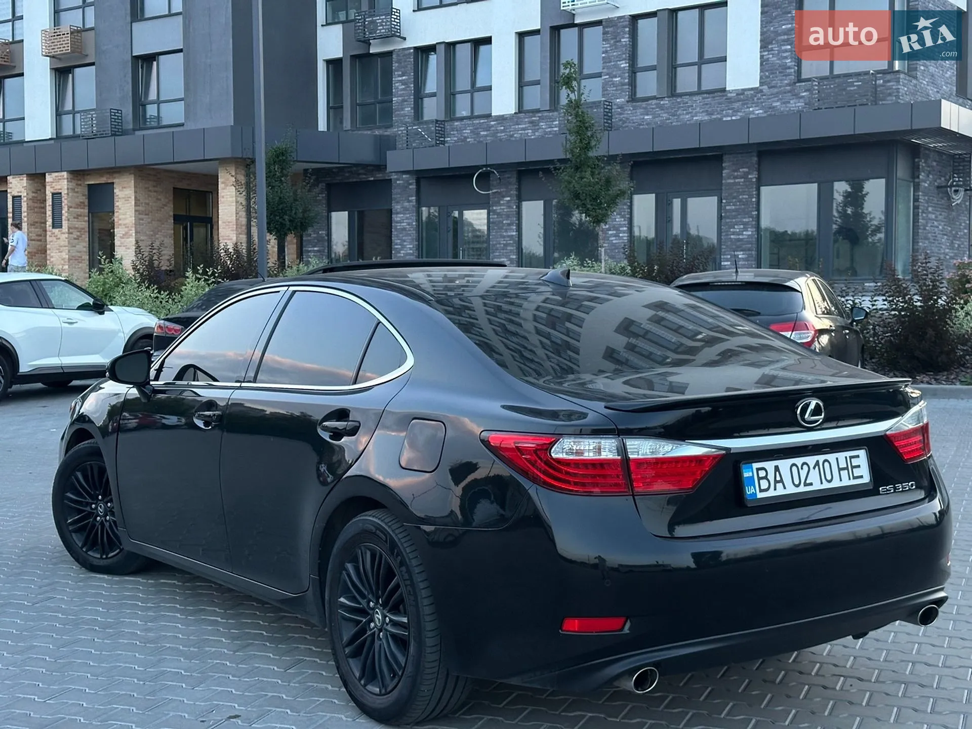 2014 Lexus ES - мініатюра 19