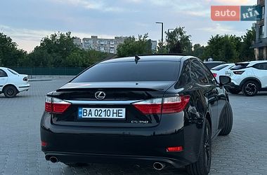 Седан Lexus ES 2014 в Кропивницькому