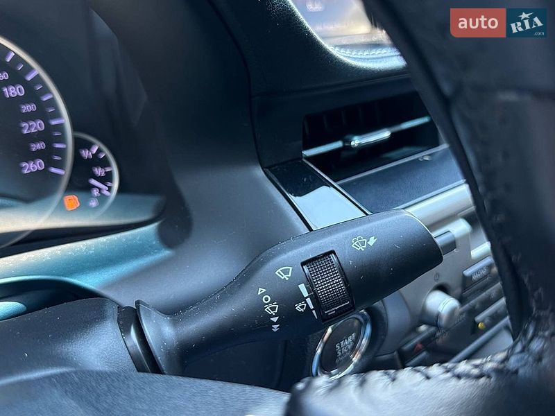Седан Lexus ES 2017 в Києві