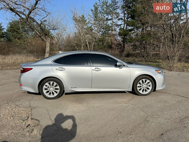 Седан Lexus ES 2012 в Днепре фото 2 Седан Lexus ES 2012 в Днепре