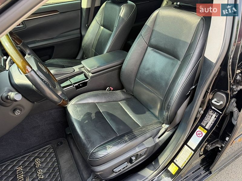 Седан Lexus ES 2014 в Киеве