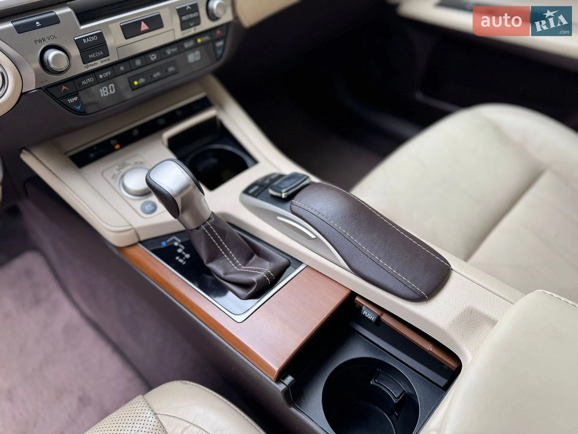 2015 Lexus ES - мініатюра 47