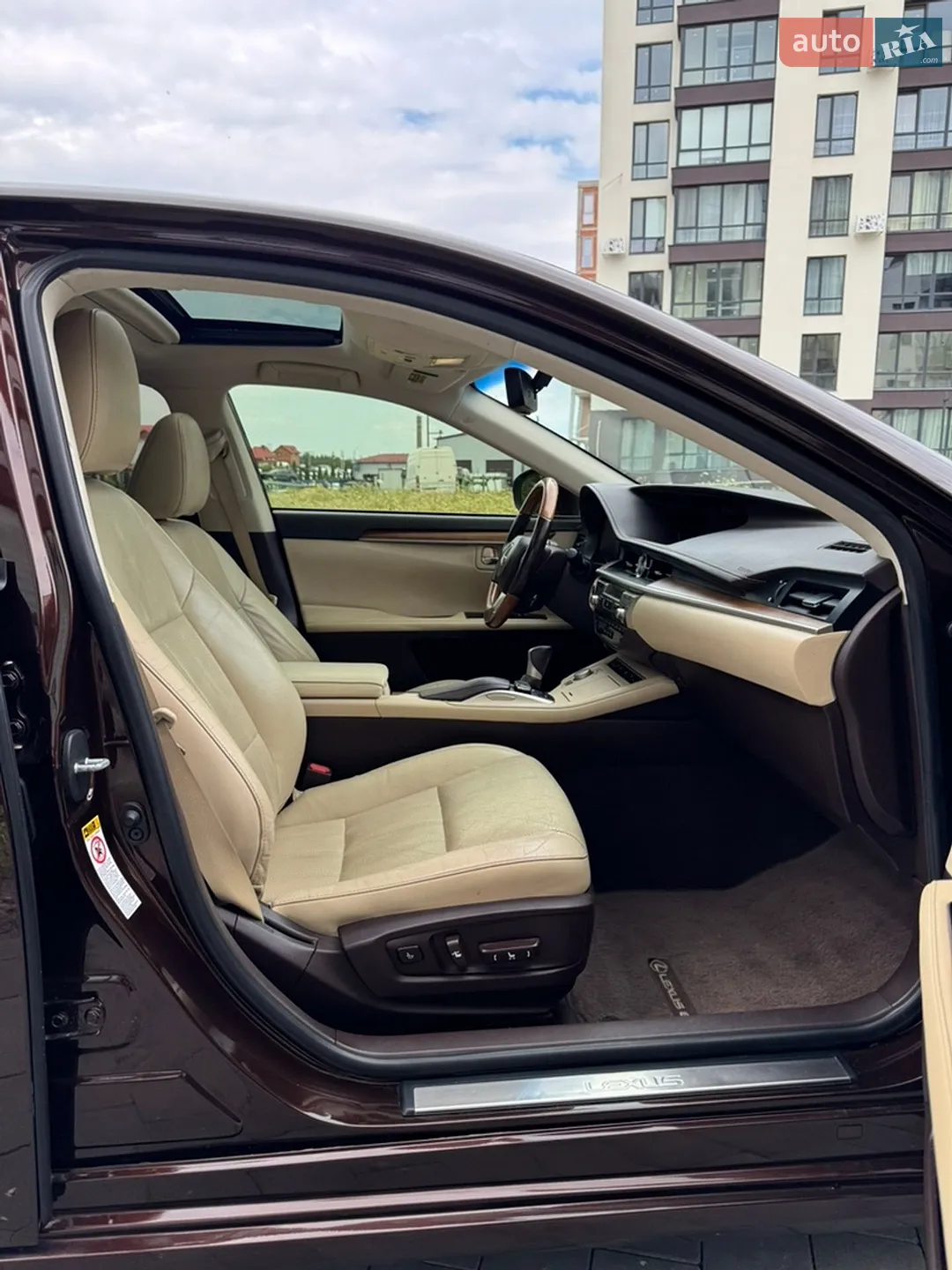2015 Lexus ES - мініатюра 64