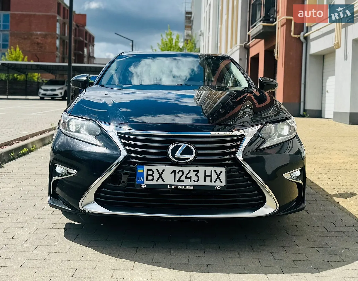 2015 Lexus ES - мініатюра 18