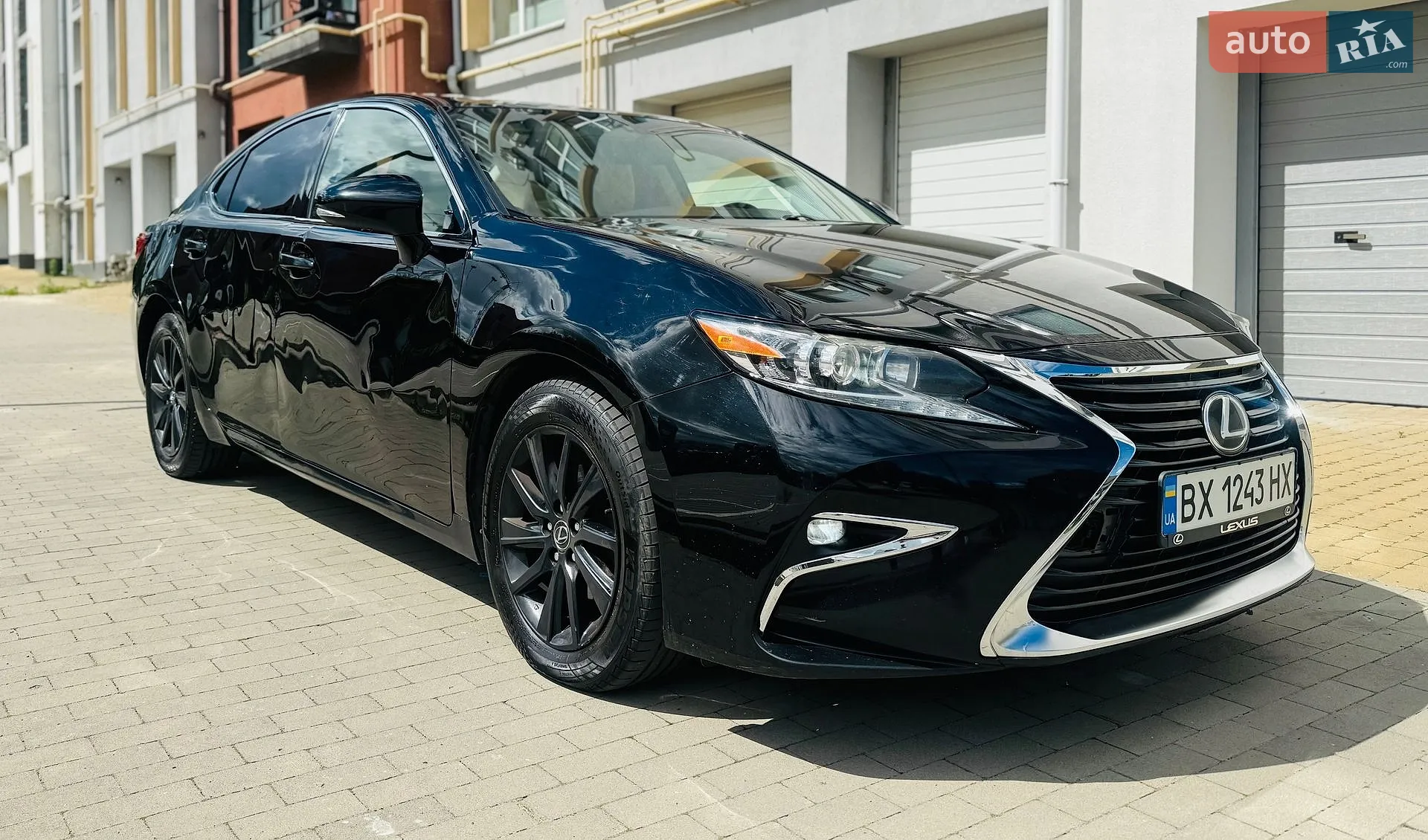 2015 Lexus ES - мініатюра 2
