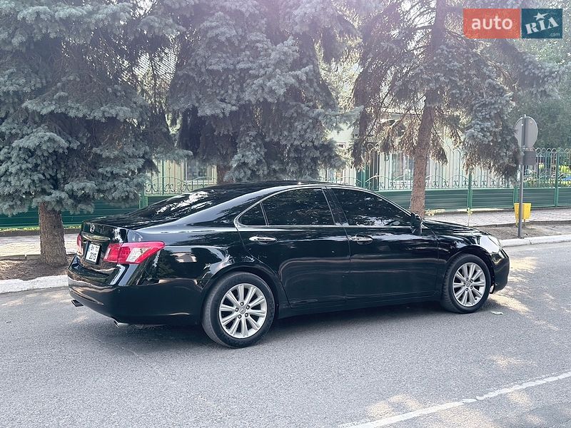 Седан Lexus ES 2007 в Теплодаре