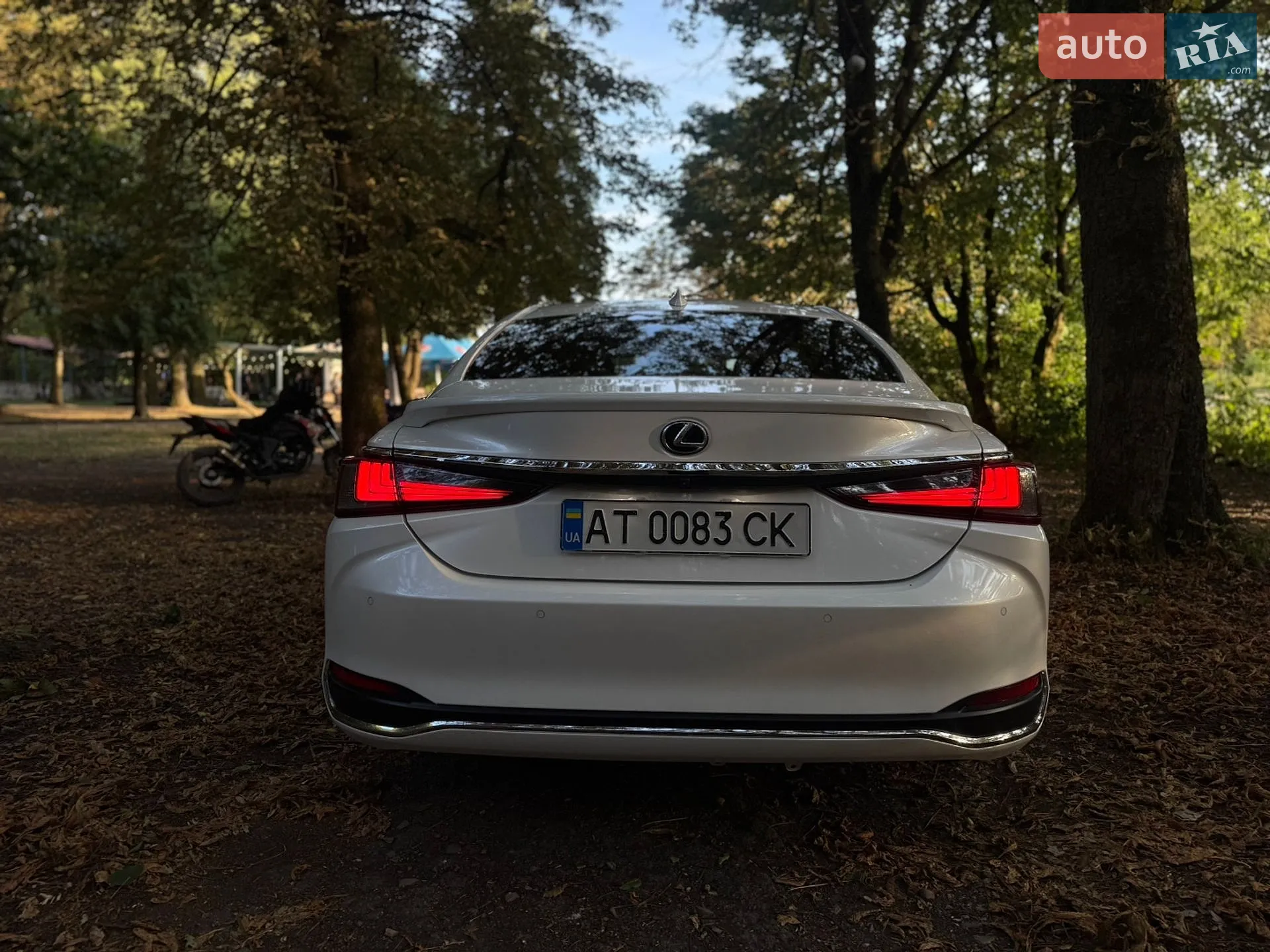 2020 Lexus ES - мініатюра 16