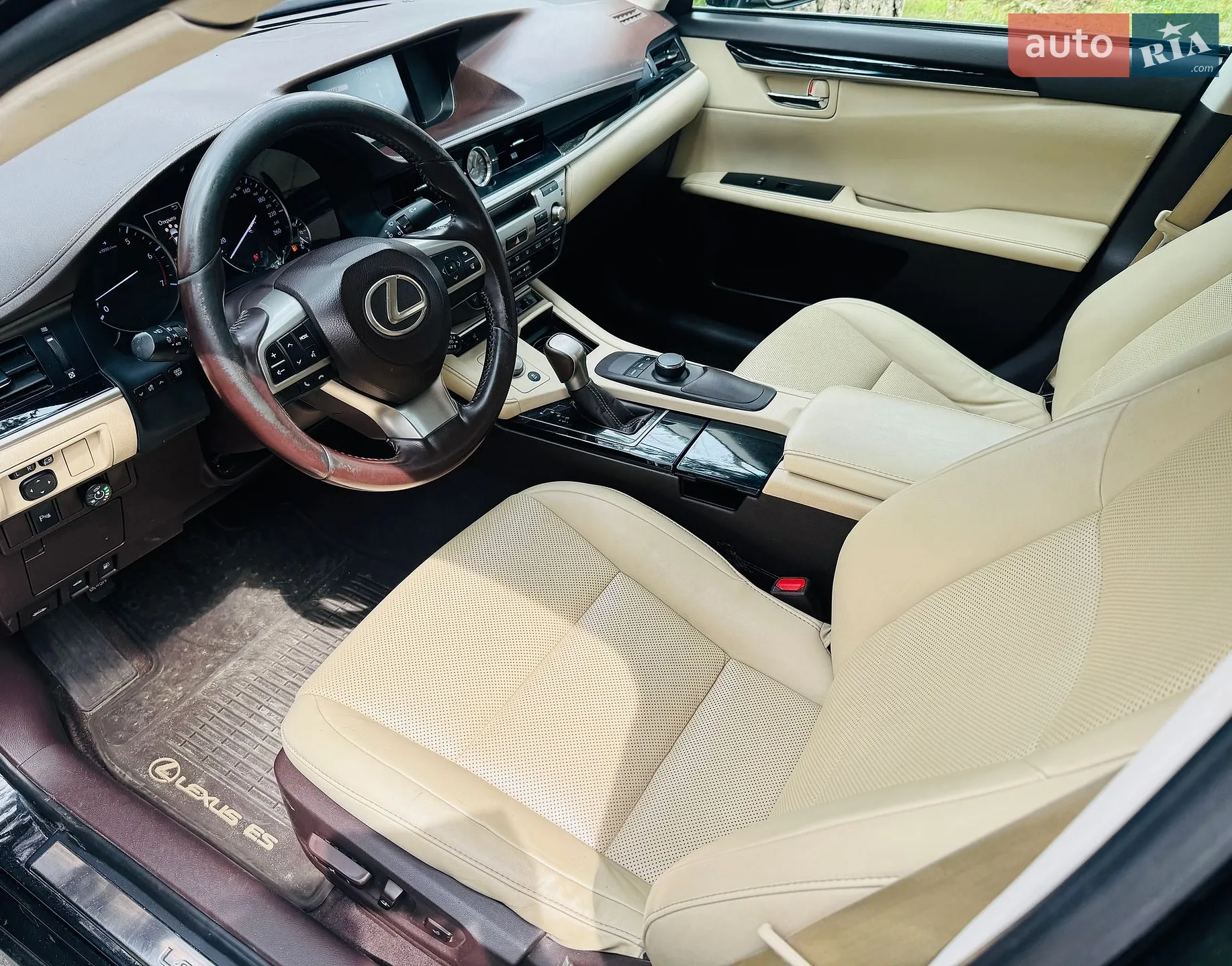 2016 Lexus ES - мініатюра 9